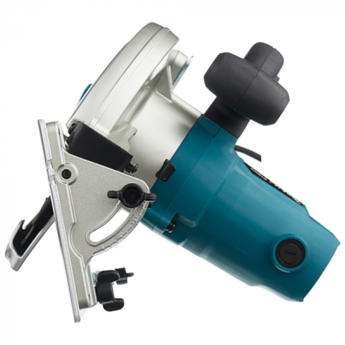   Makita HS7601