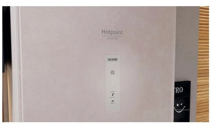  Hotpoint-Ariston HTR 5180 M