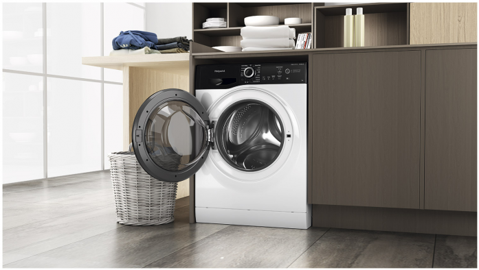   Hotpoint-Ariston NSB 7249 ZD AVE RU