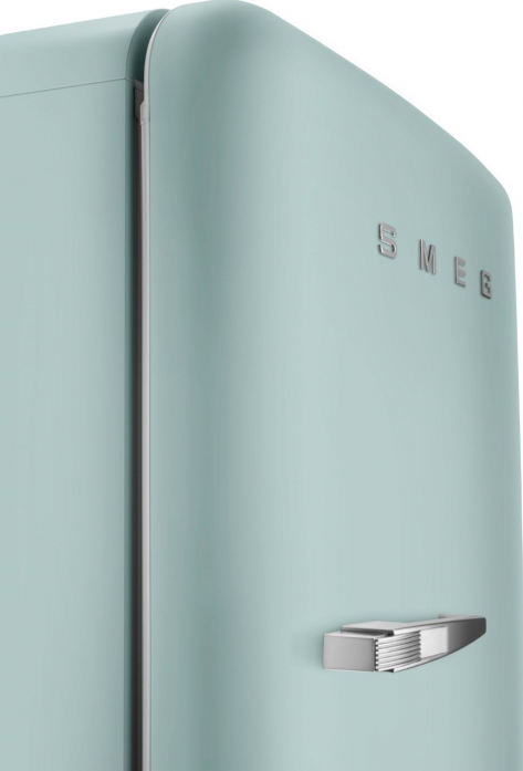  Smeg FAB28RDSA5