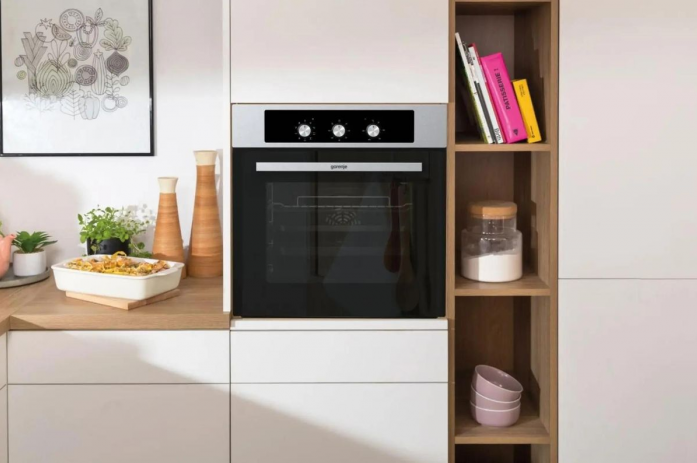    Gorenje BO6727E03AX