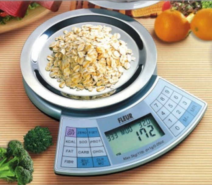 Кухонные весы калории. Весы кухонные для диабетиков. Весы кухонные с калориями. Кухонные весы с подсчетом калорий. Весы для взвешивания еды для похудения.